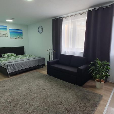 Apartement Weingarten Вайнгартен Екстериор снимка