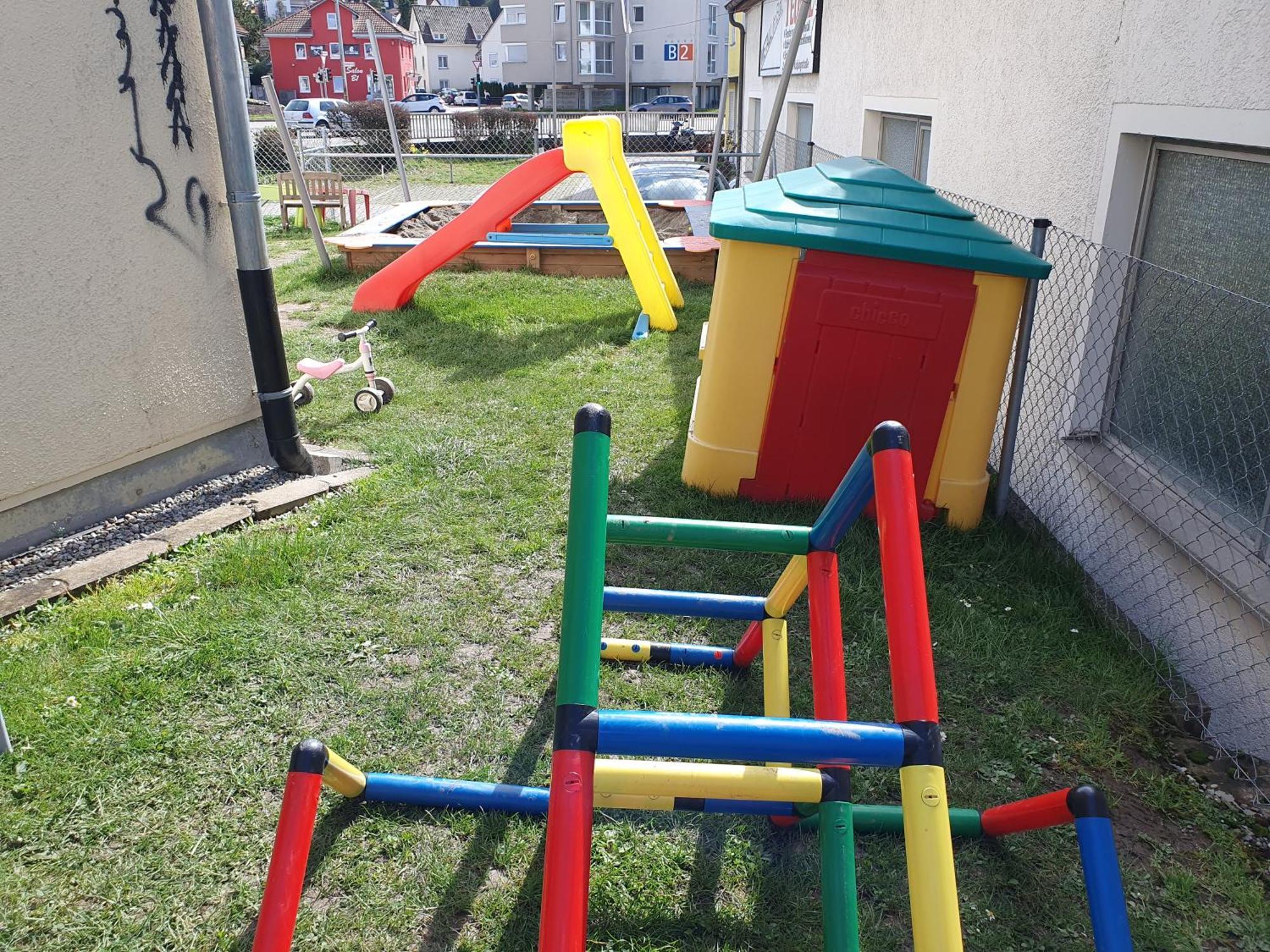 Apartement Weingarten Вайнгартен Екстериор снимка